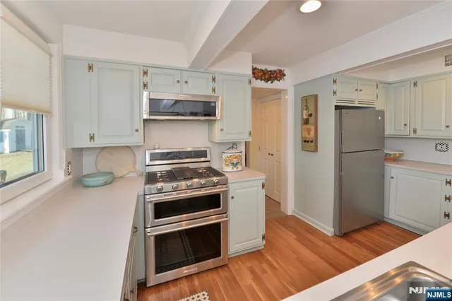 $1,699,000 | 11 Chestnut Ridge Road, Saddle River, NJ 07458