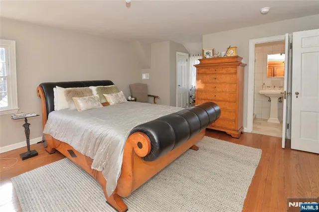 $1,699,000 | 11 Chestnut Ridge Road, Saddle River, NJ 07458