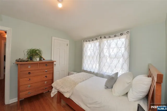 $1,699,000 | 11 Chestnut Ridge Road, Saddle River, NJ 07458