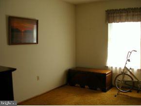 160 Captain Road Manahawkin, NJ 08050 - Photo 18 of 24 a room with a bed