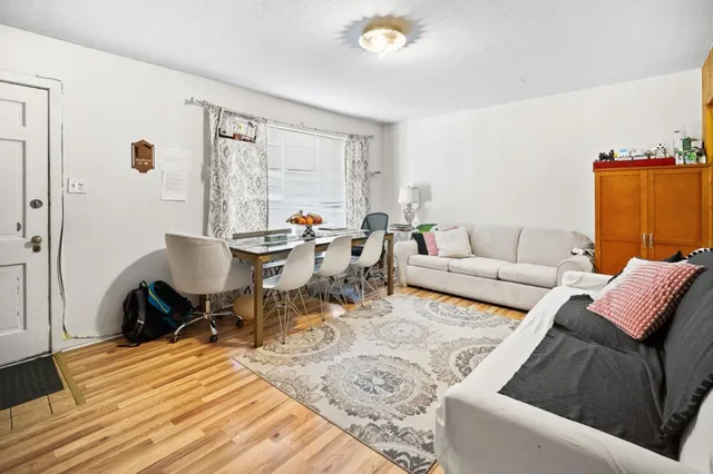 $2,950,000 | 2066 Sterling Avenue, Menlo Park, CA 94025