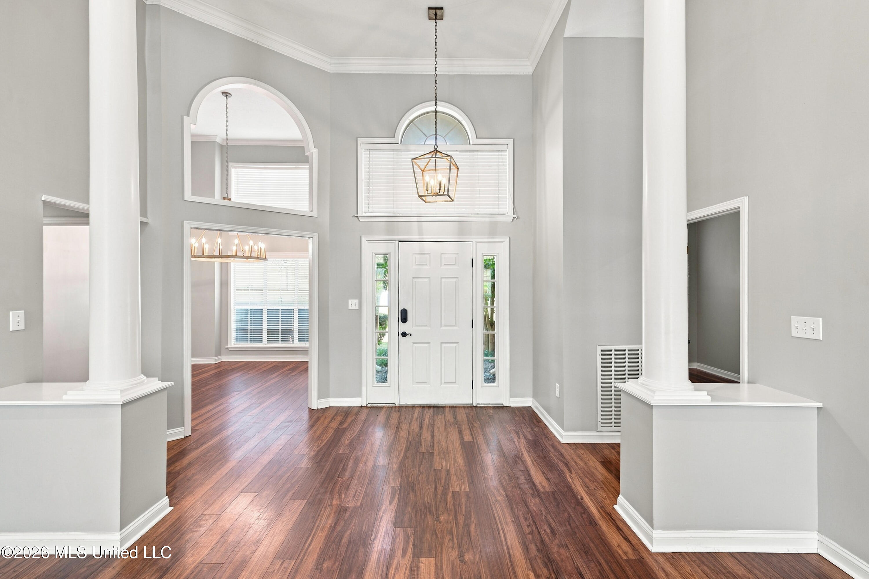102 Spring Valley Drive Brandon, MS 39047 - Photo 5 of 37 4C4A0078