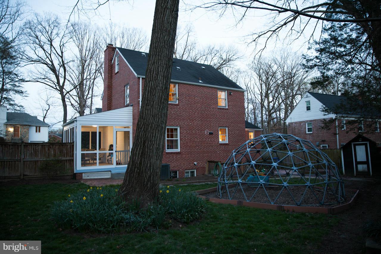 8904 Walden Road Silver Spring, MD 20901 - Photo 29 of 29 Exterior (Rear)