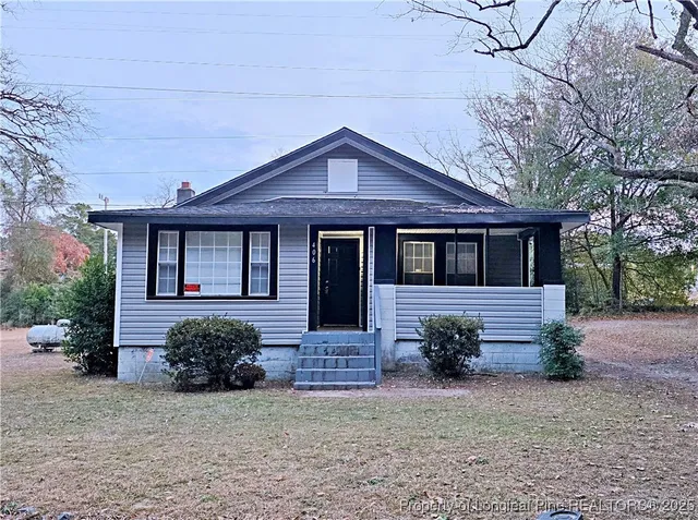 $169,900 | 406 East Jenkins Street, Fayetteville, NC 28306