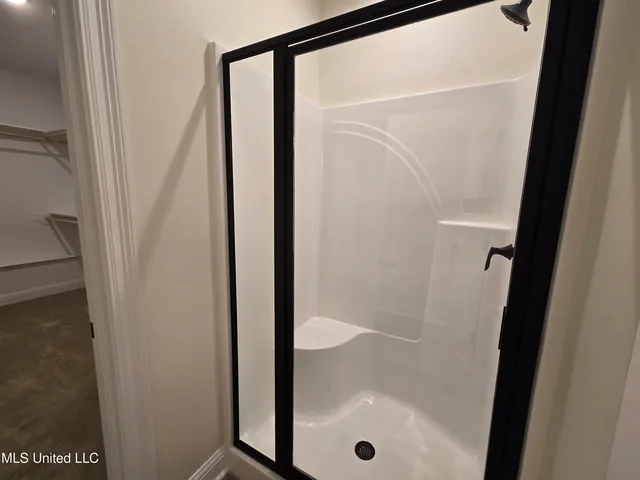 $2,100 | 18020 Evergreen Drive, Gulfport, MS 39503