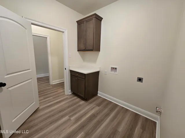 $2,100 | 18020 Evergreen Drive, Gulfport, MS 39503