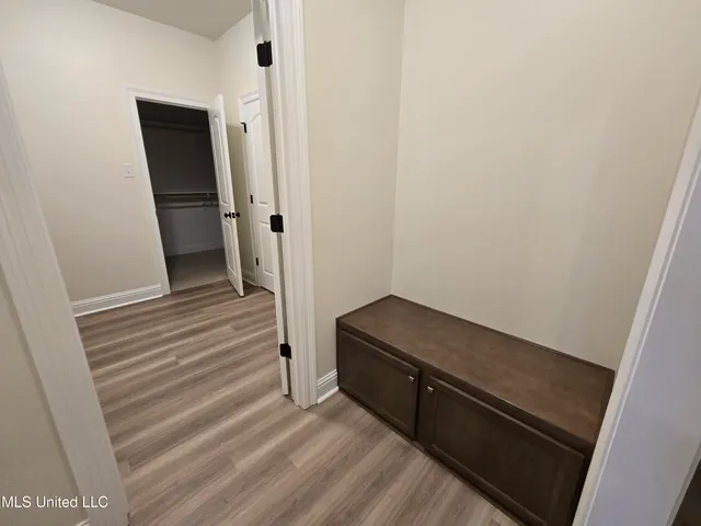 $2,100 | 18020 Evergreen Drive, Gulfport, MS 39503