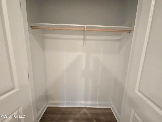 $2,100 | 18020 Evergreen Drive, Gulfport, MS 39503