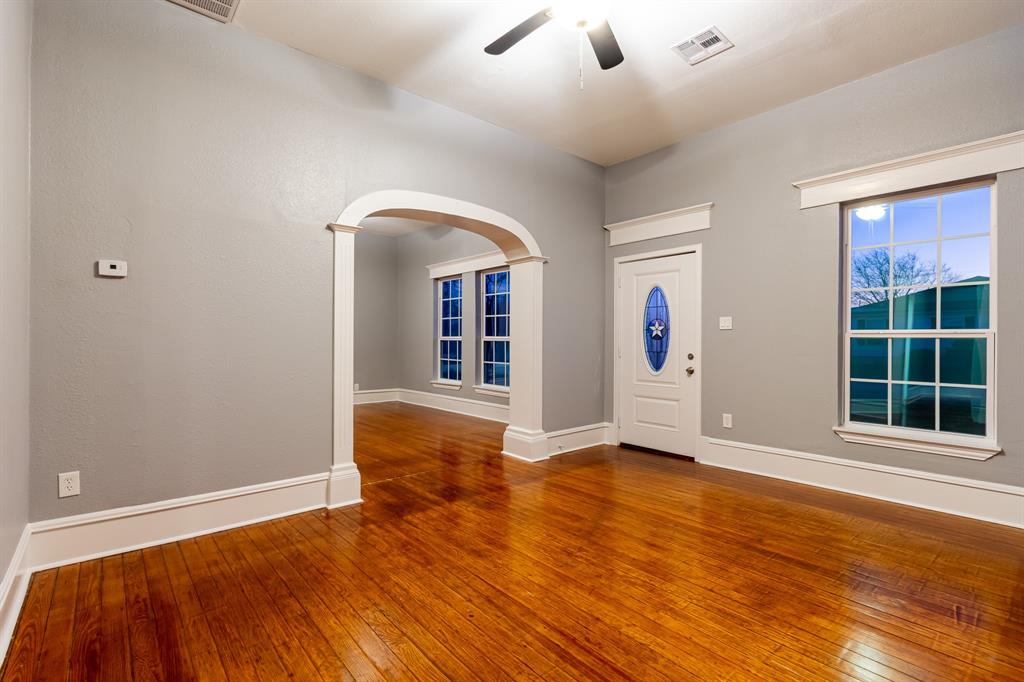 324 East Pace Street Frost, TX 76641 - Photo 11 of 40