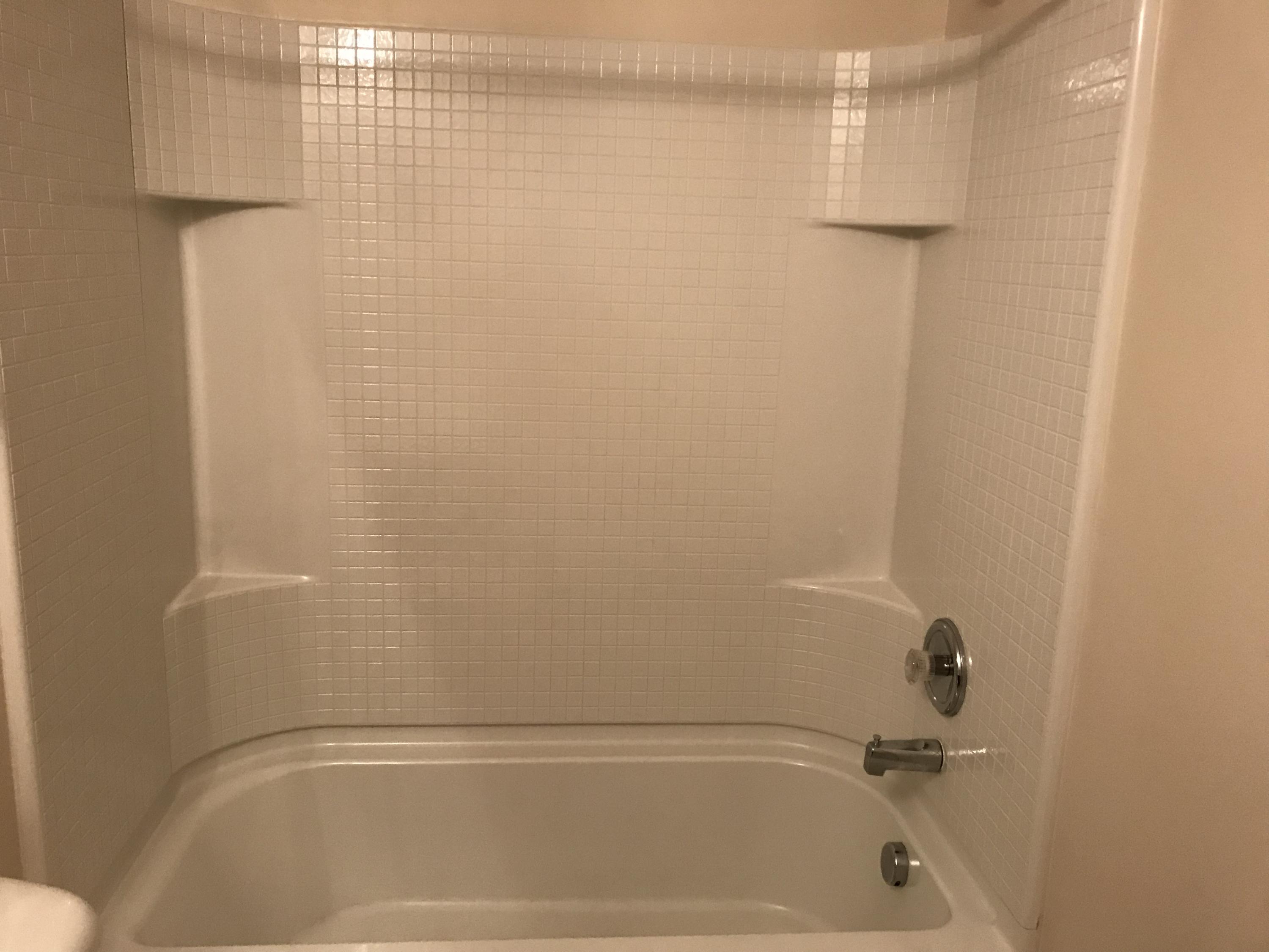335 Flyway Road Goose Creek, SC 29445 - Photo 19 of 25 2nd bedroom tub