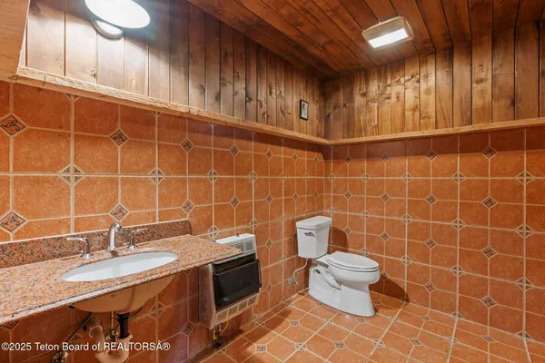 $8,900,000 | 27820 Elk Track Ranch Road, Jackson, WY 83001