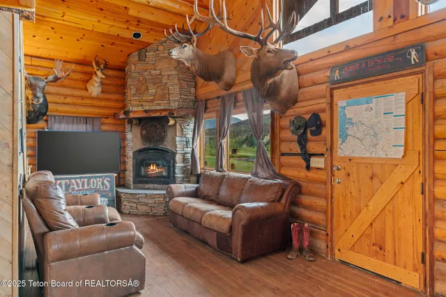 $8,900,000 | 27820 Elk Track Ranch Road, Jackson, WY 83001