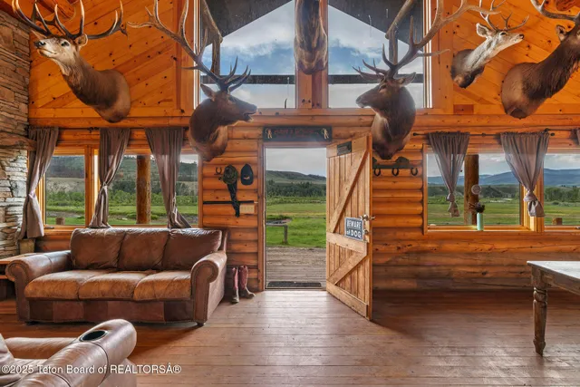 $8,900,000 | 27820 Elk Track Ranch Road, Jackson, WY 83001