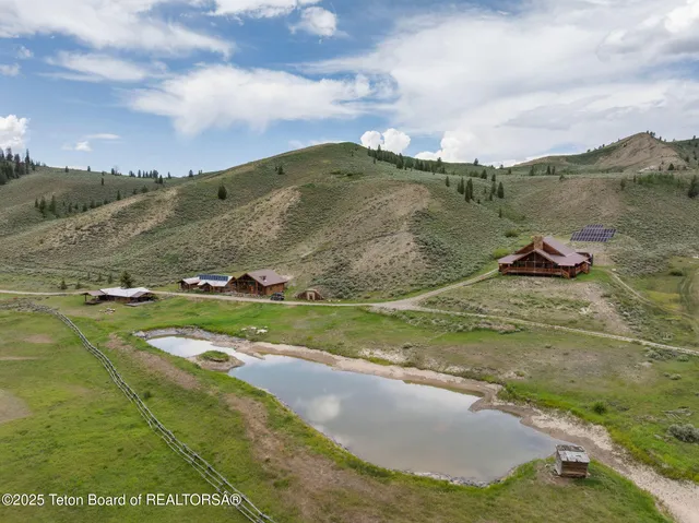 $8,900,000 | 27820 Elk Track Ranch Road, Jackson, WY 83001