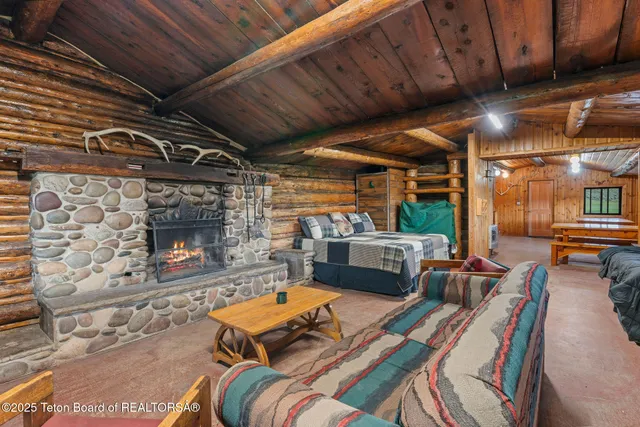 $8,900,000 | 27820 Elk Track Ranch Road, Jackson, WY 83001