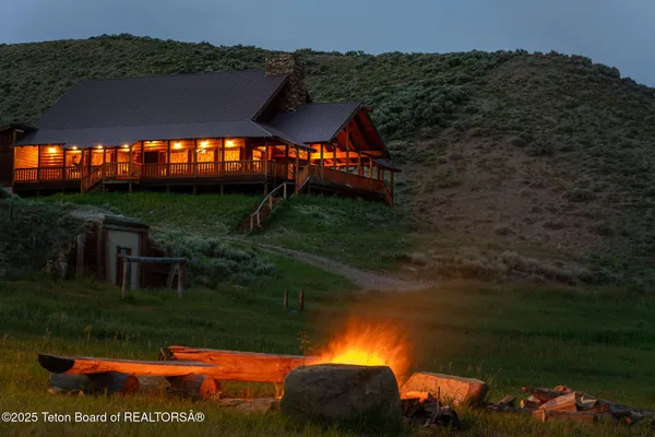 $8,900,000 | 27820 Elk Track Ranch Road, Jackson, WY 83001