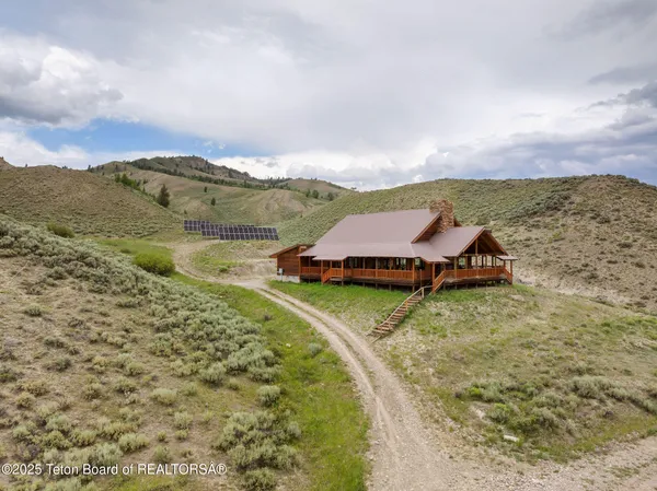 $8,900,000 | 27820 Elk Track Ranch Road, Jackson, WY 83001