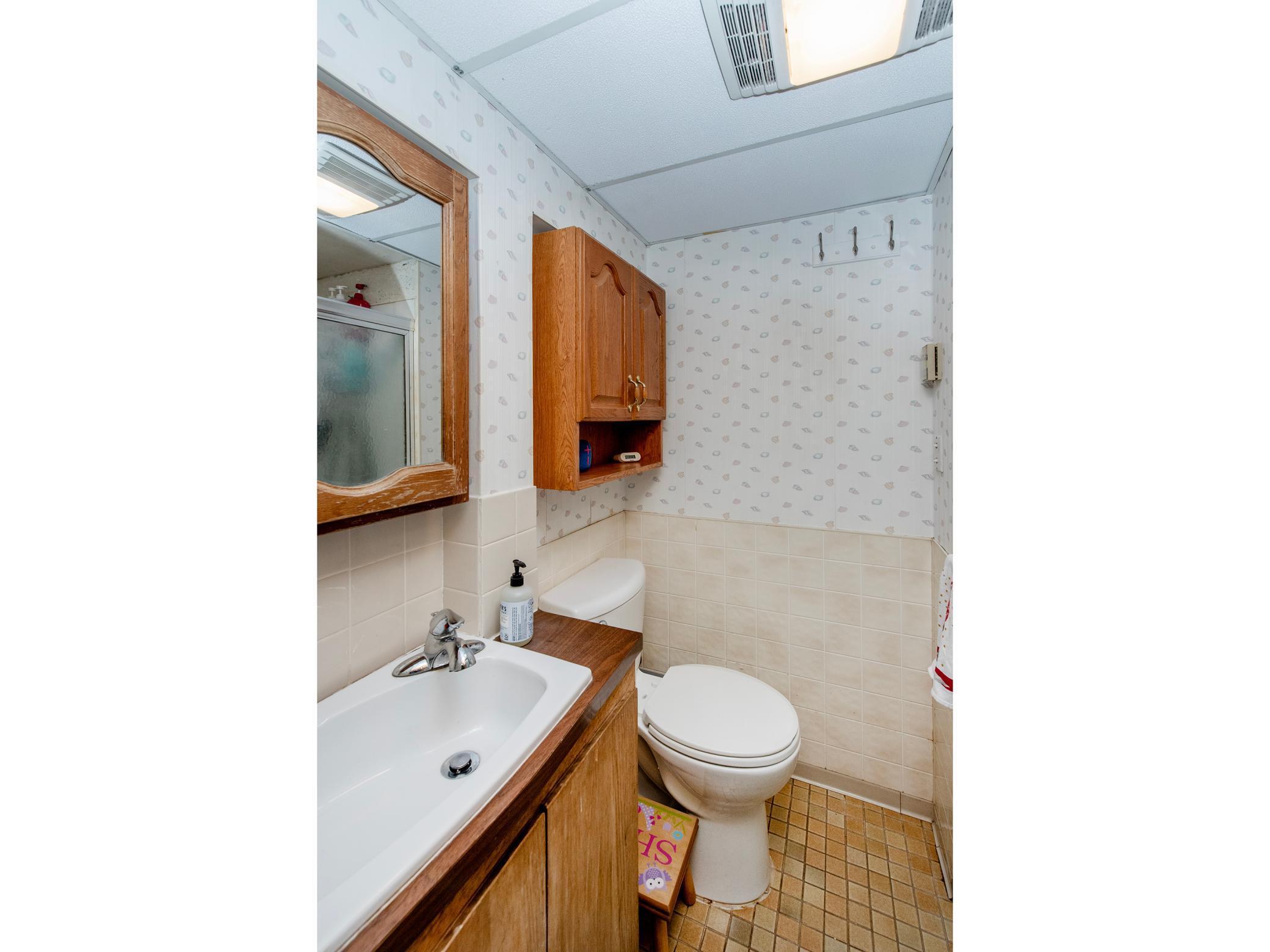 1591 Berkeley Avenue St. Paul, MN 55105 - Photo 27 of 40