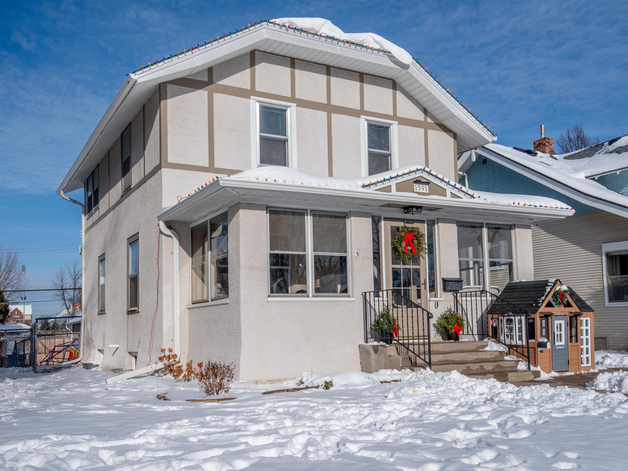 1591 Berkeley Avenue St. Paul, MN 55105 - Photo 3 of 40