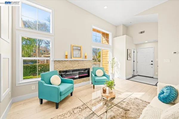 $1,099,950 | 4630 Central Parkway, Dublin, CA 94568