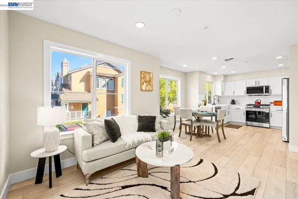 $1,099,950 | 4630 Central Parkway, Dublin, CA 94568