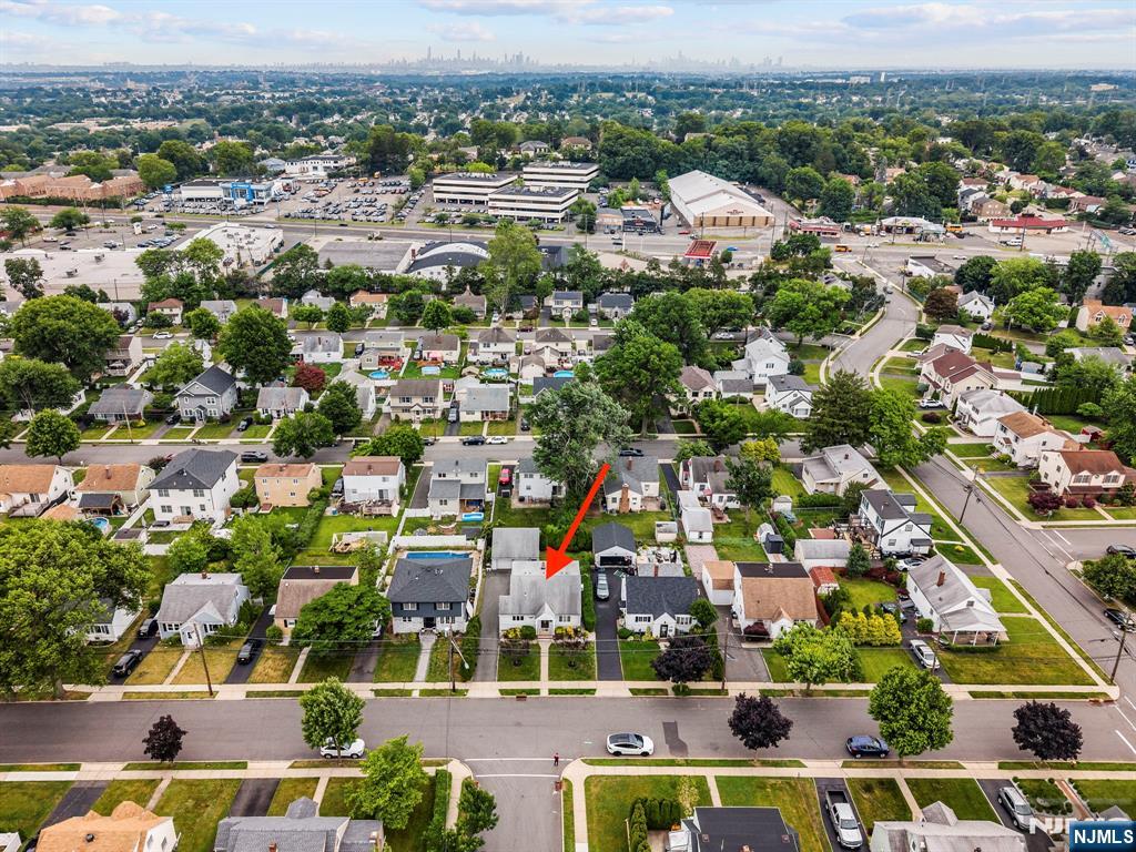 101 Maple Hill Road Clifton, NJ 07013 - Photo 37 of 39