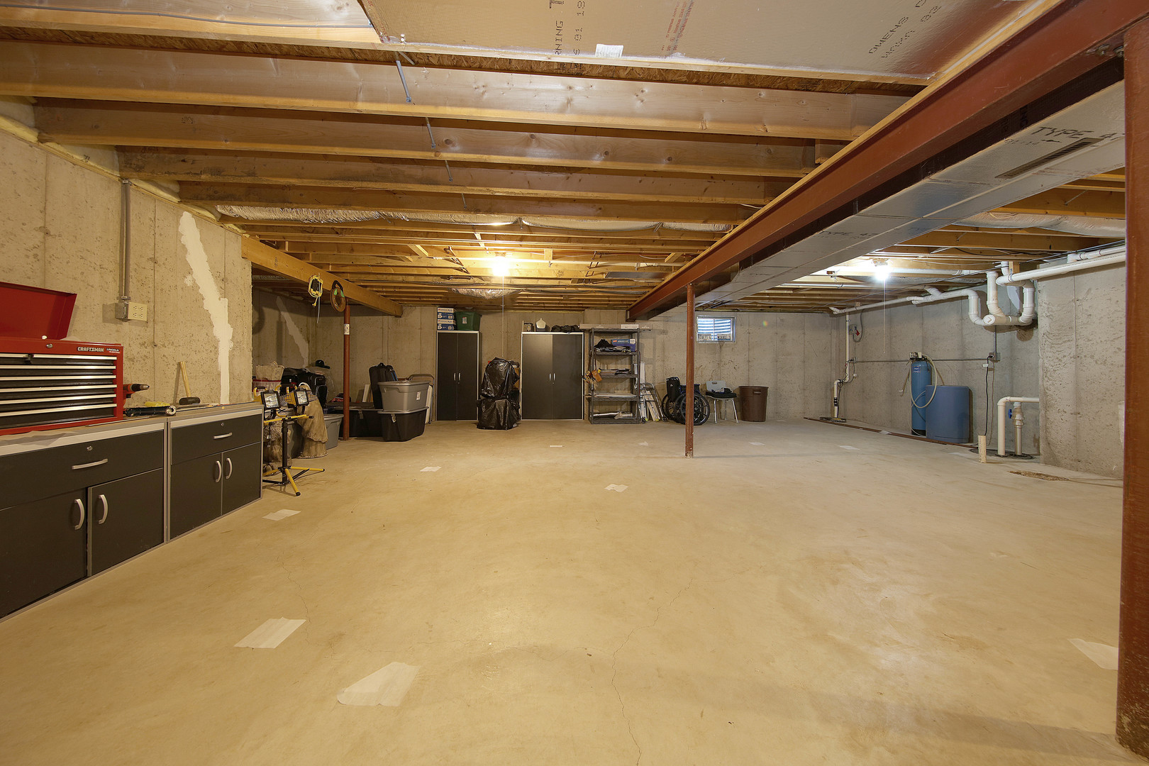 700 East Southmor Road Morris, IL 60450 - Photo 20 of 22 a view of a storage & utility room