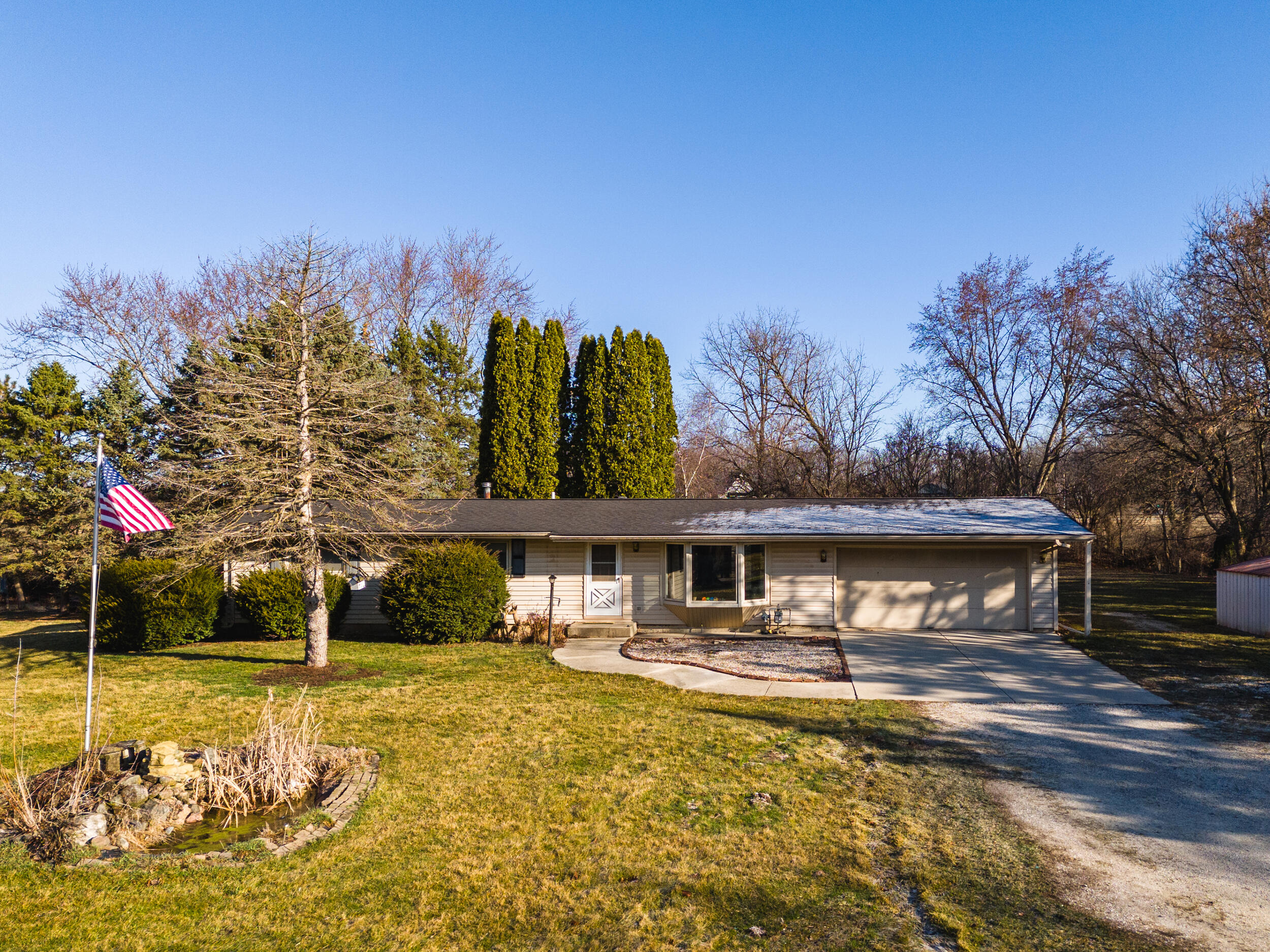 16422 82nd Street Bristol, WI 53104 - Photo 30 of 45 16422 82nd st-062