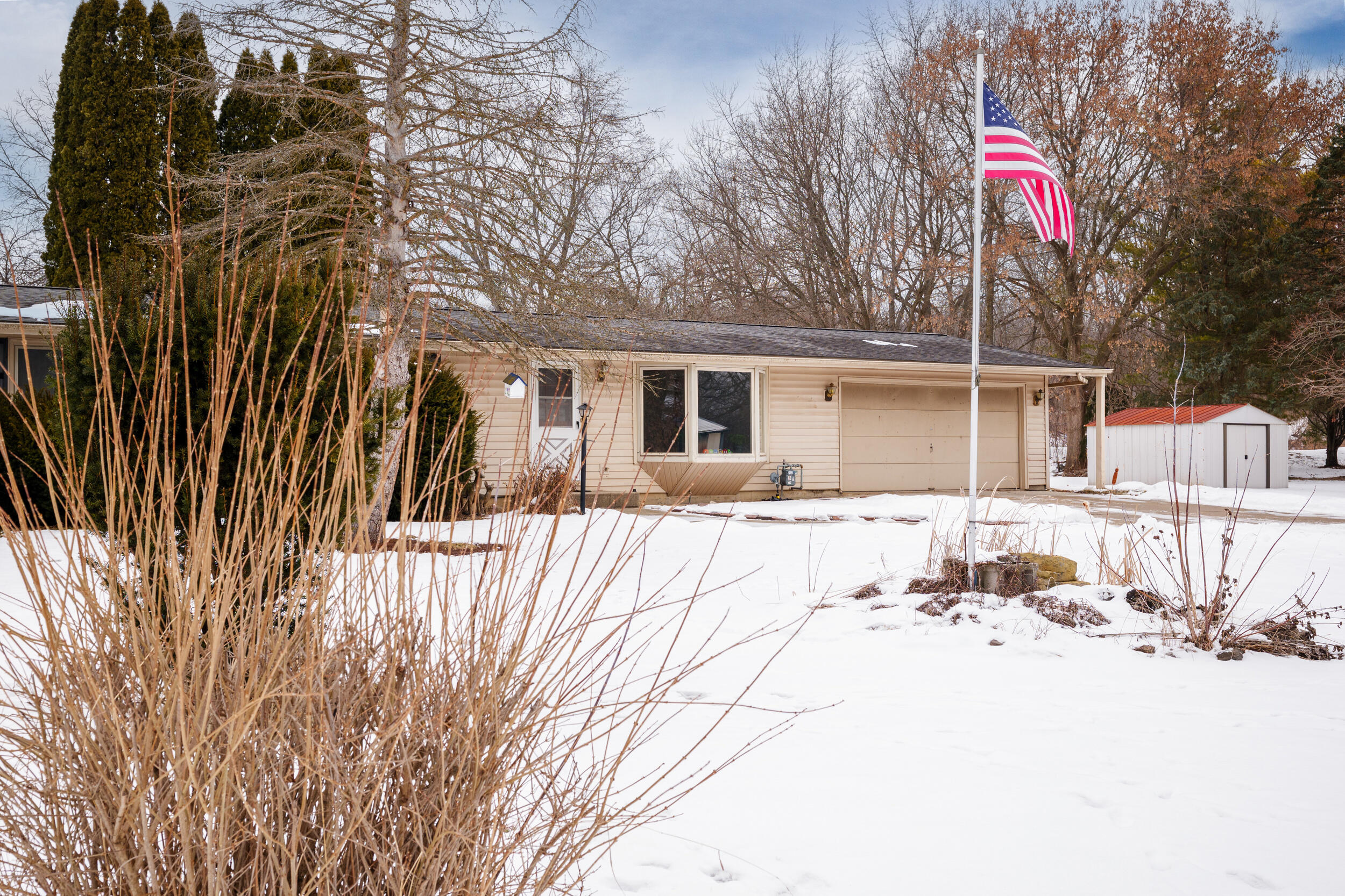 16422 82nd Street Bristol, WI 53104 - Photo 30 of 48 16422 82nd st-044