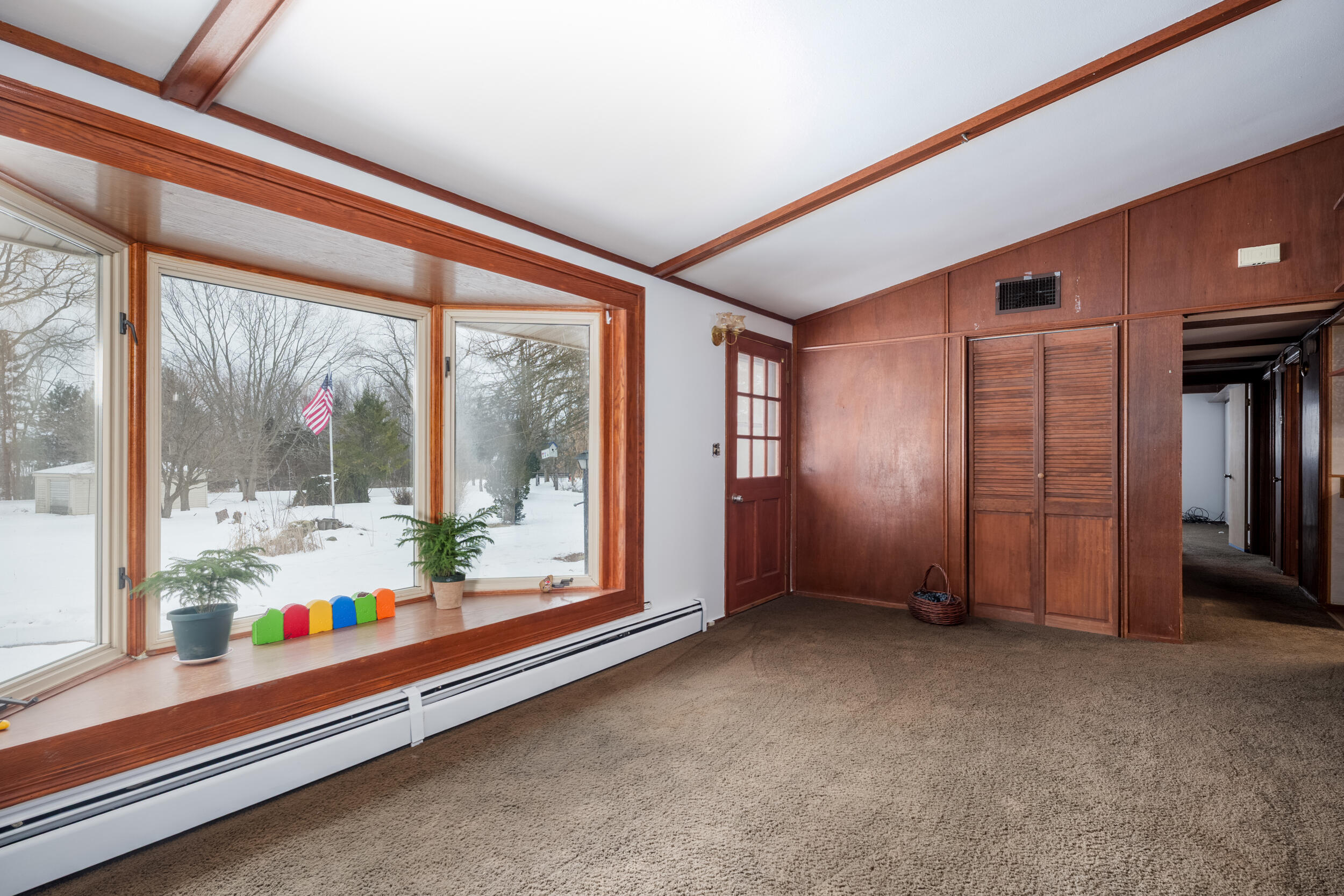 16422 82nd Street Bristol, WI 53104 - Photo 6 of 45 16422 82nd st-005