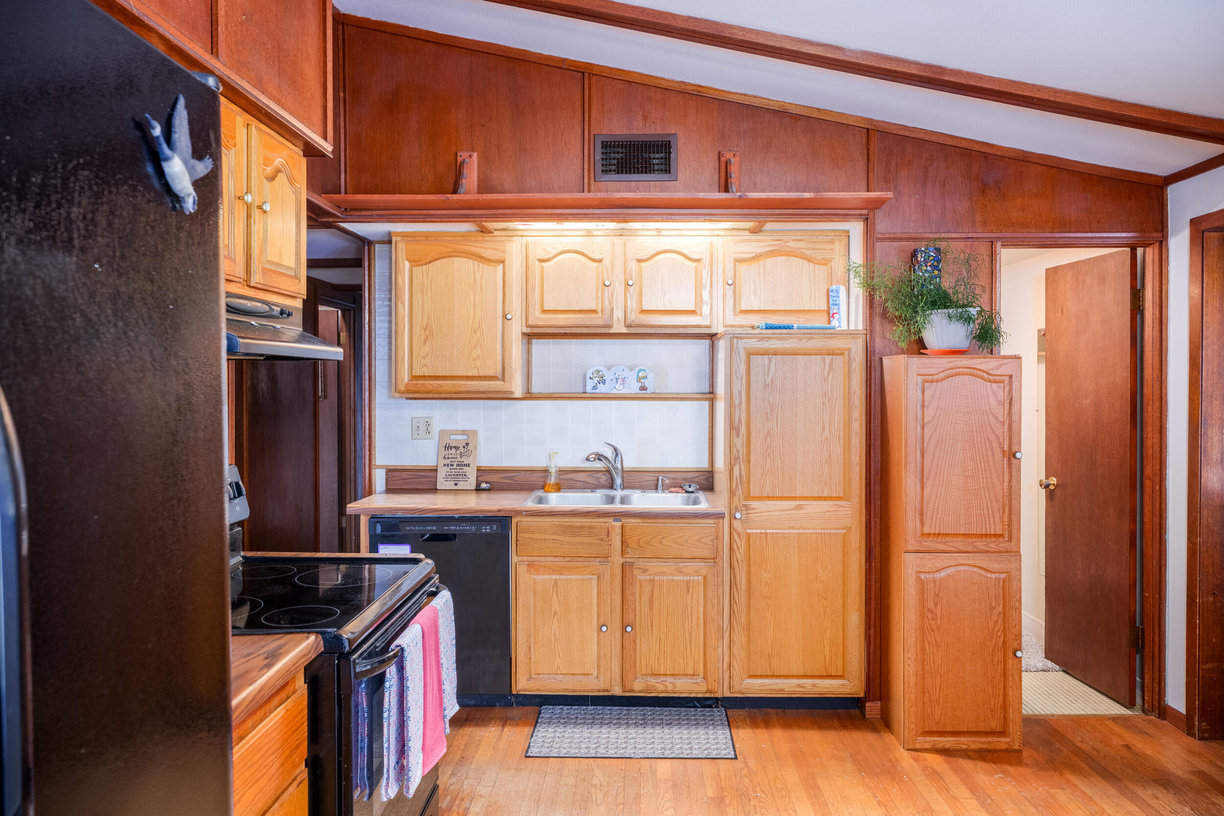 16422 82nd Street Bristol, WI 53104 - Photo 9 of 45 16422 82nd st-008