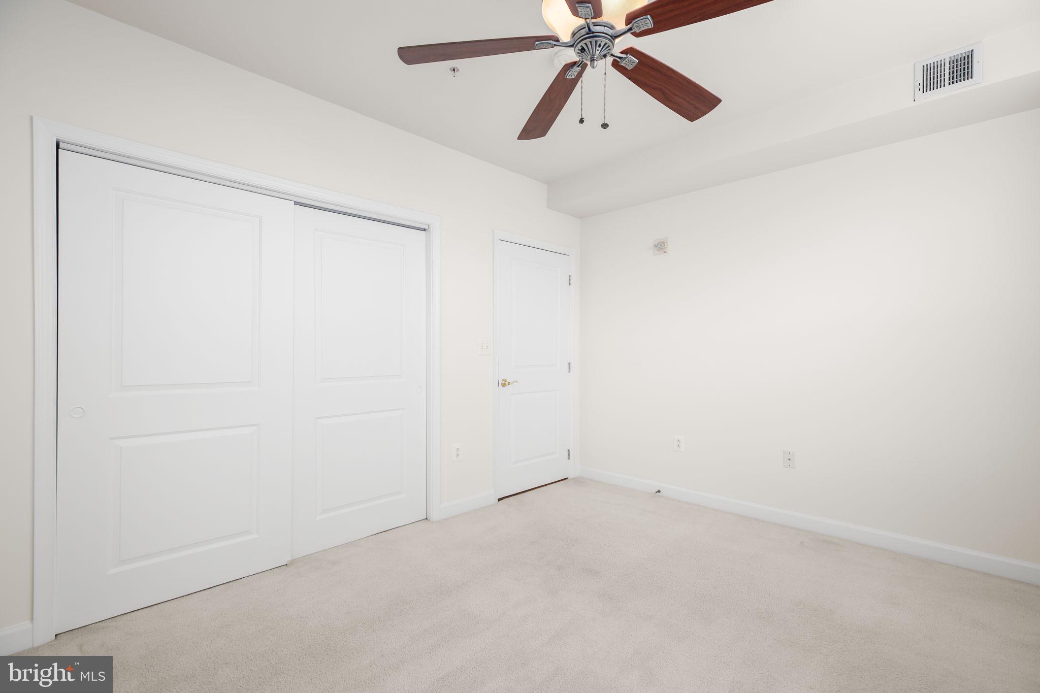485 Harbor Side Street, Unit 405 Woodbridge, VA 22191 - Photo 24 of 49