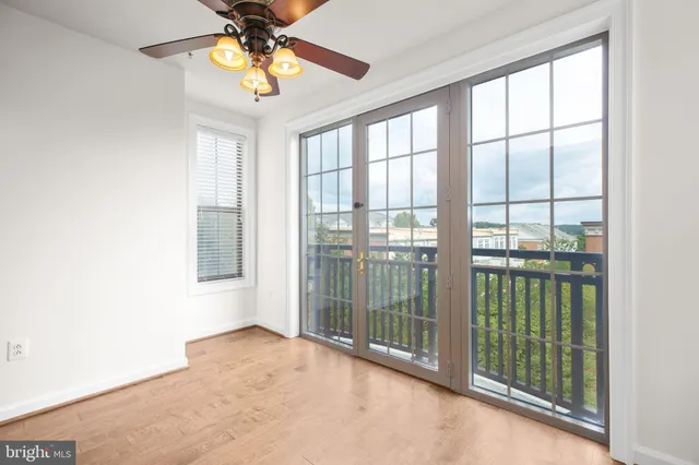 $399,999 | 485 Harbor Side Street, Unit 405, Woodbridge, VA 22191