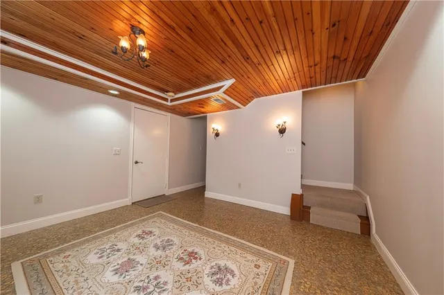 $465,000 | 403 St James Court, Cranberry Township, PA 16066