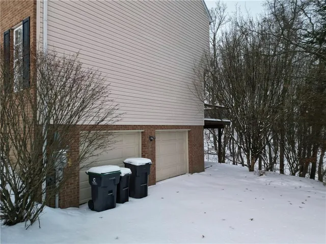 $465,000 | 403 St James Court, Cranberry Township, PA 16066