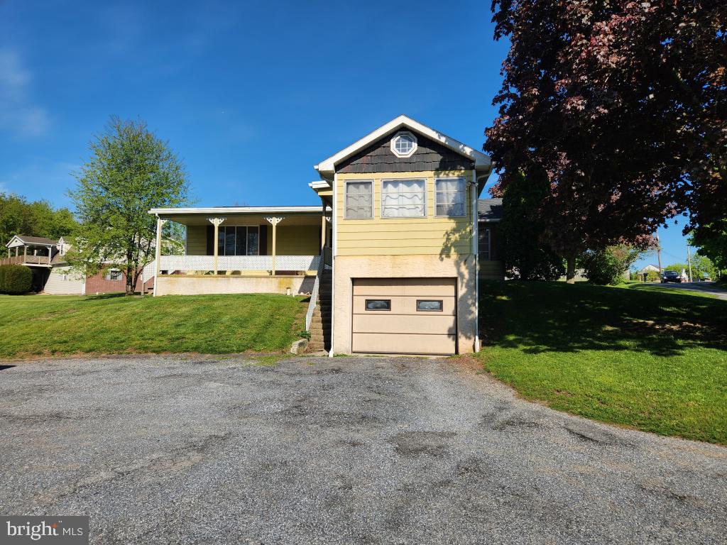 1692 Gish Road Manheim, PA 17545 - Photo 10 of 35 Gallery Image 10