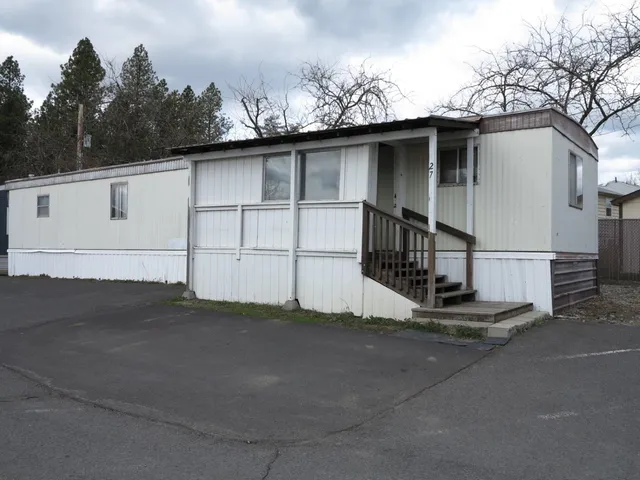 $42,900 | 840 West 1st Street, Unit 27, Cheney, WA 99004