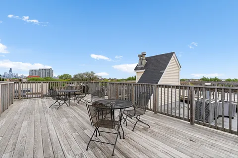 $525,000 | 2638 North Orchard Street, Unit 4F, Chicago, IL 60614