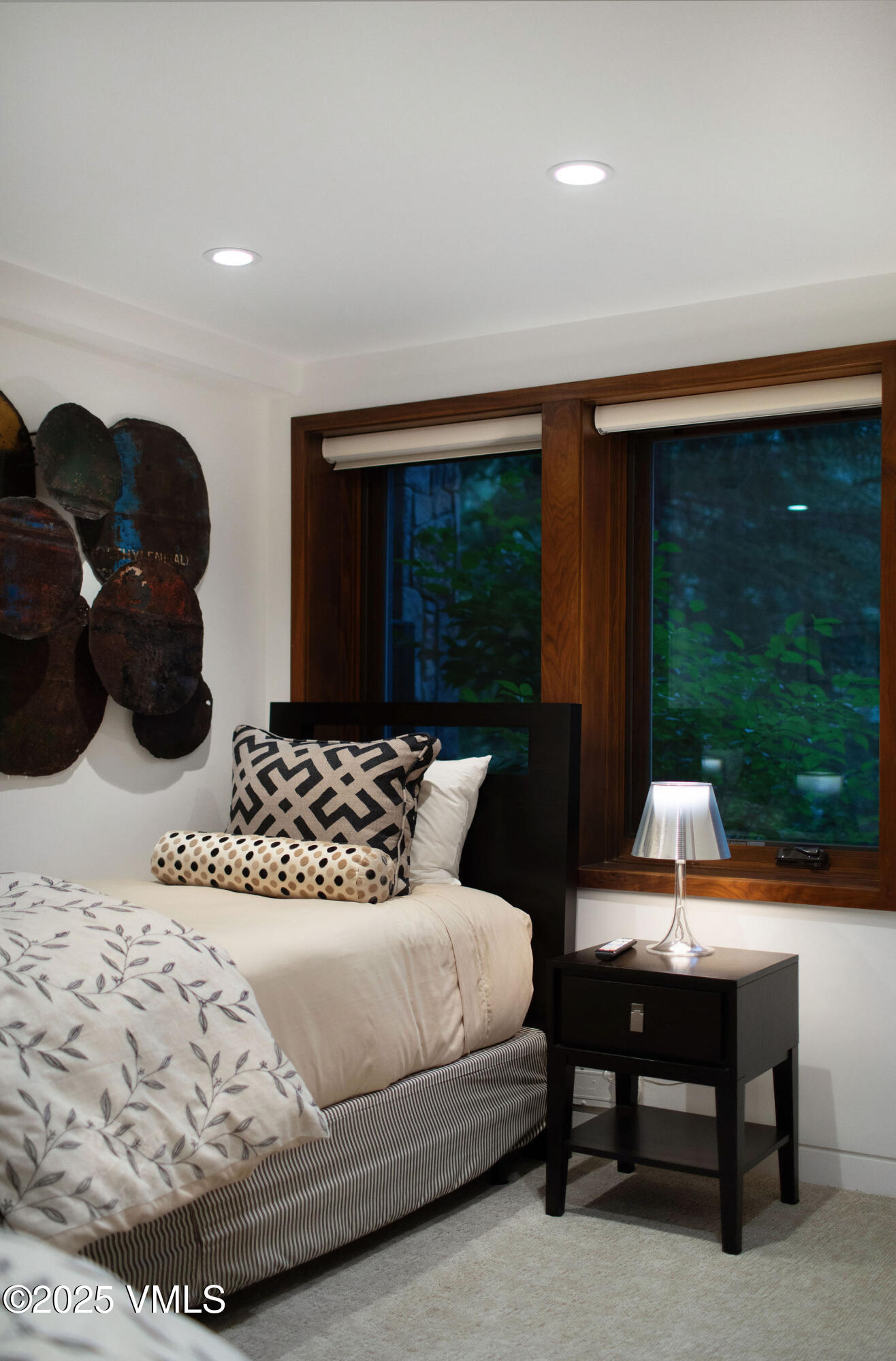 126 West Forest Road, Unit W Vail, CO 81657 - Photo 28 of 43 2507_126_forest_road_interior_vignette_b