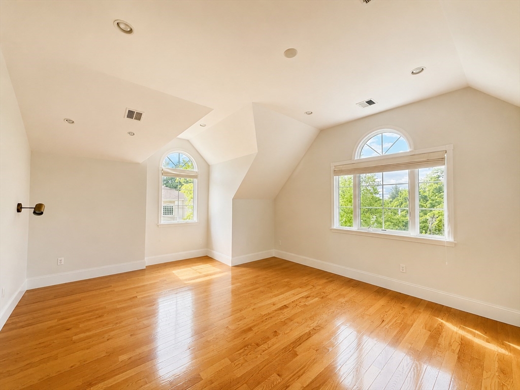 29 Clifton Road Newton, MA 02459 - Photo 14 of 28