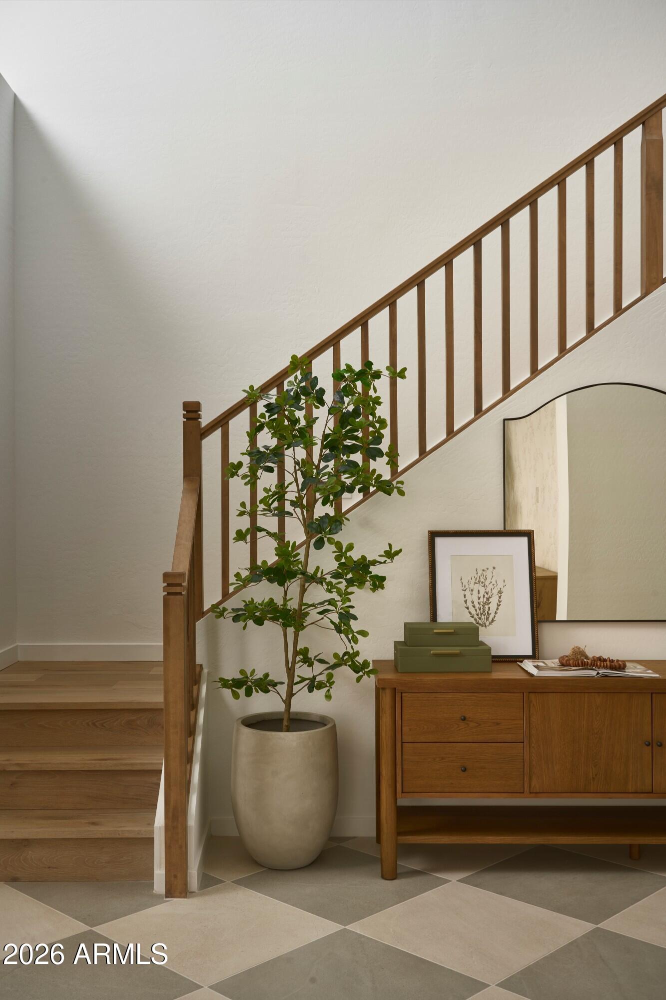 3705 East Constance Way Phoenix, AZ 85042 - Photo 9 of 10