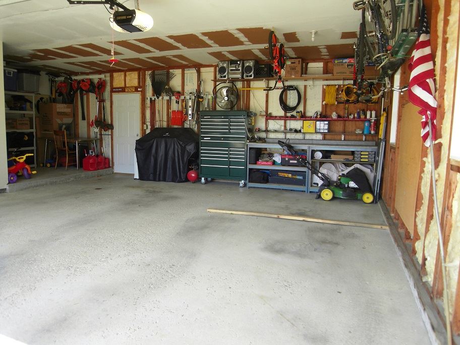 3717 South Lawn Road Cedar Falls, IA 50613 - Photo 17 of 20 Gallery Image 17