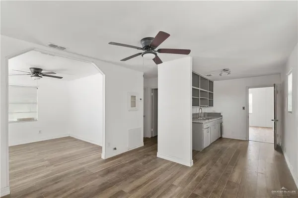 $129,000 | 733 North Esperanza Street, Pharr, TX 78577