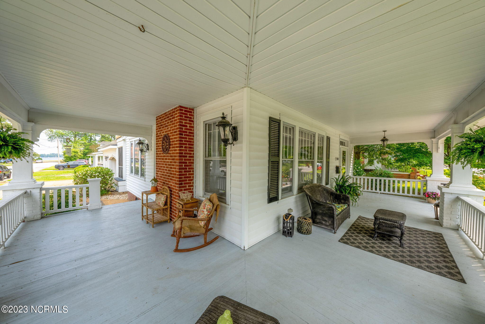 700 Raleigh Street Elizabeth City, NC 27909 - Photo 5 of 42 5-web-or-mls-Done-6