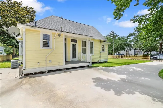 $425,000 | 312 North Oak Street, Hammond, LA 70401