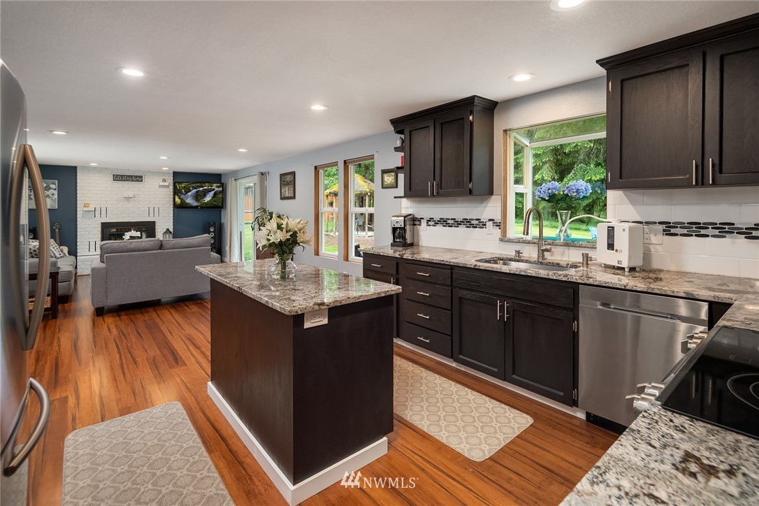 20508 Welch Road Snohomish, WA 98296 - Photo 3 of 25