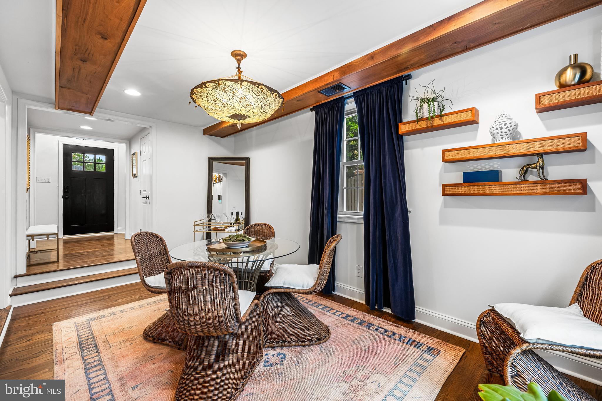627 Piccadilly Road Towson, MD 21204 - Photo 21 of 45 Dining Room