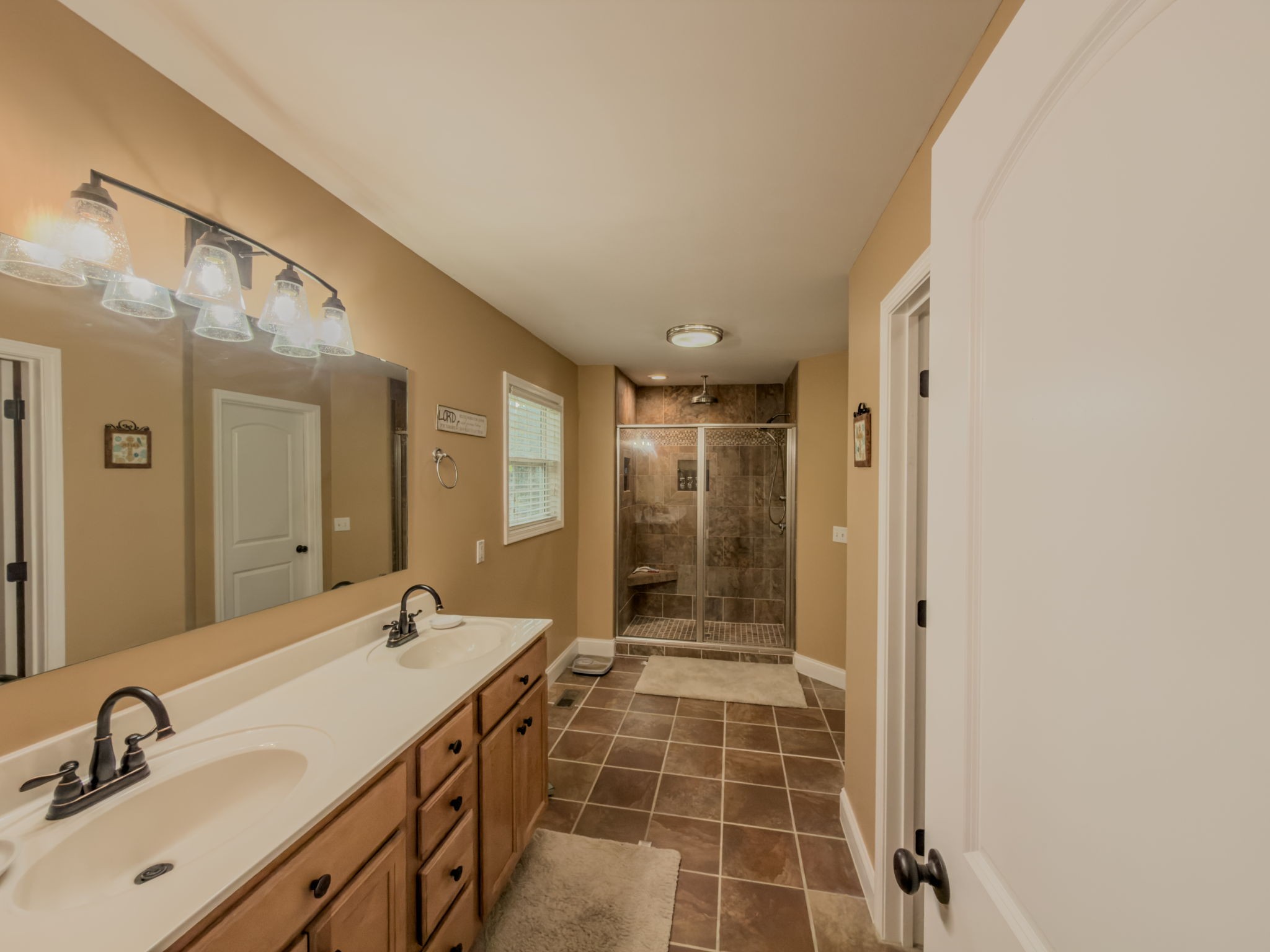 2169 Iris Lane Rickman, TN 38580 - Photo 10 of 38 Gallery Image 10