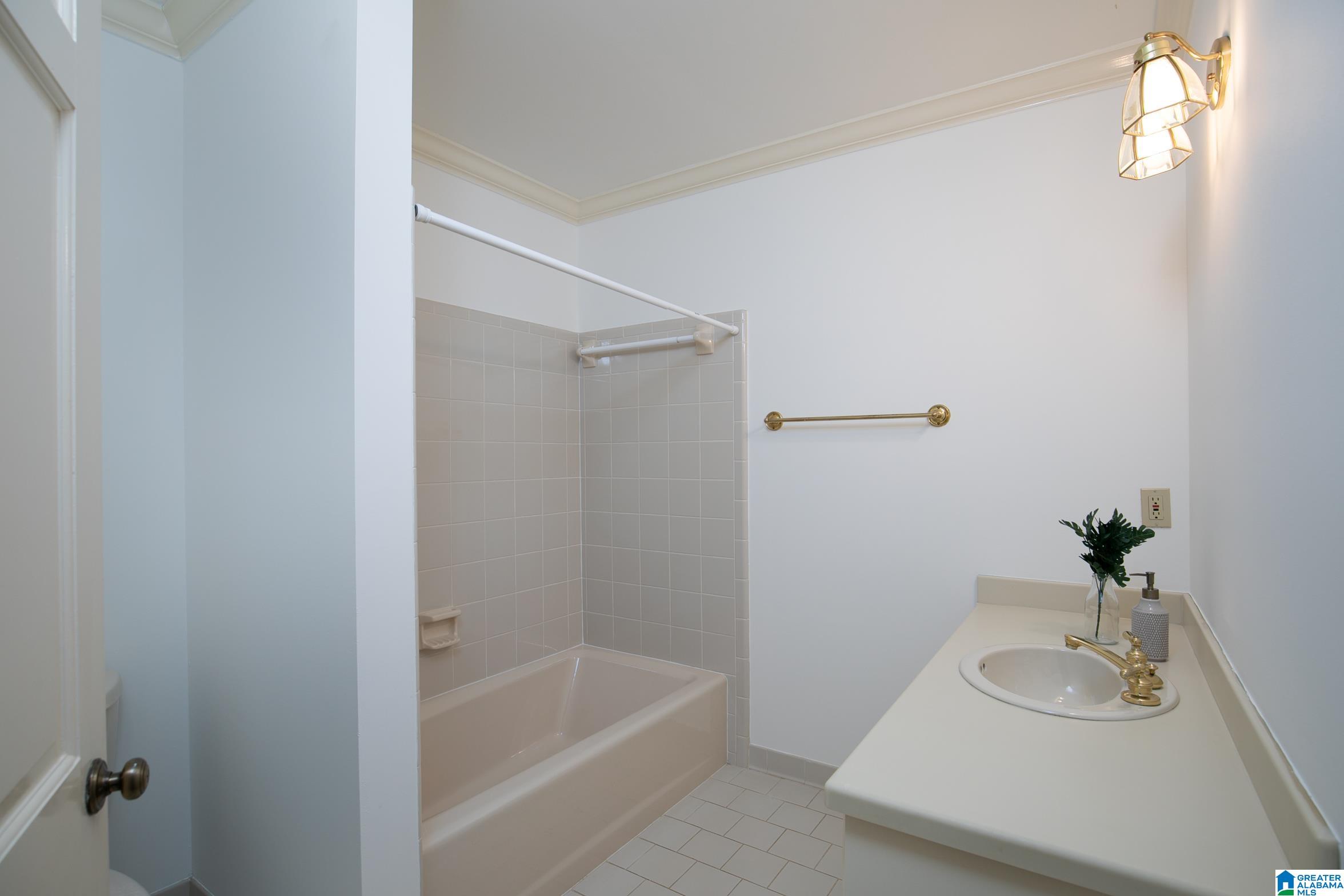 1821 Saulter Road Birmingham, AL 35209 - Photo 26 of 50
