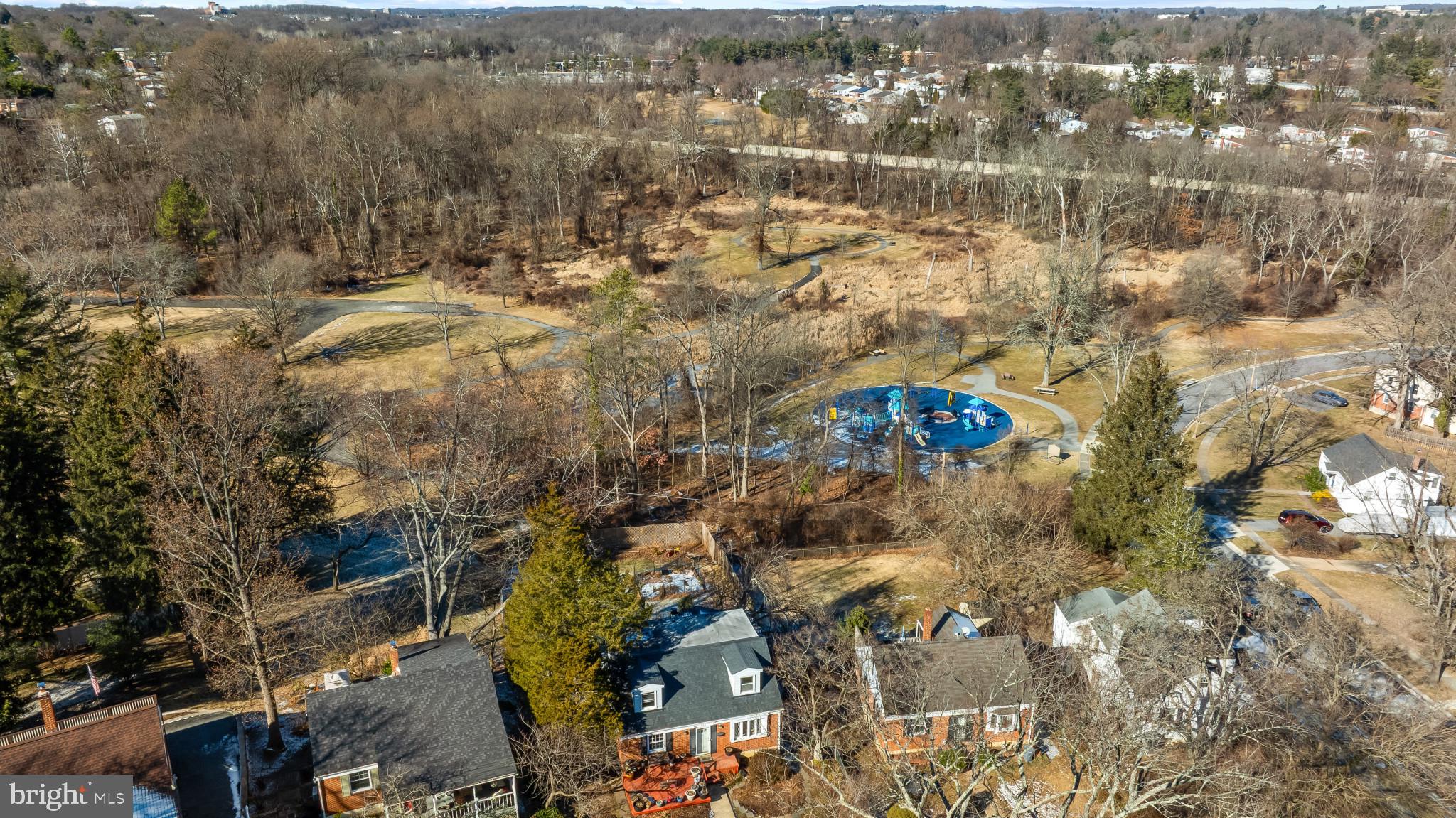 7029 McHenry Road Pikesville, MD 21208 - Photo 3 of 8